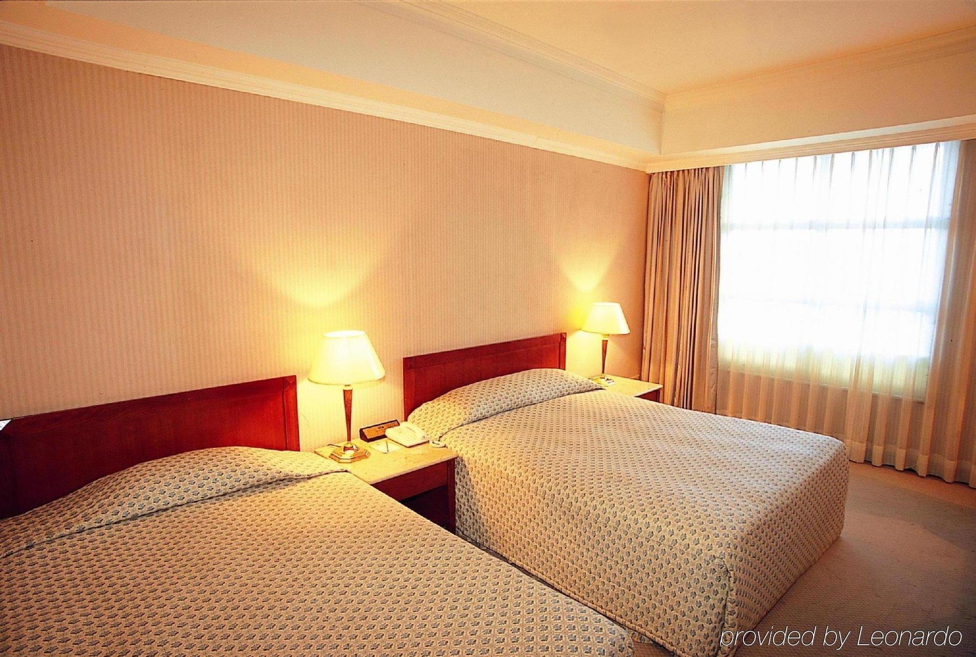 Grand Boss Hotel Yilan Exterior photo